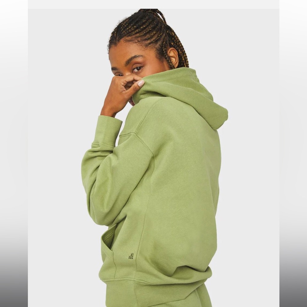 WeWoreWhat Oversized Solid Sage Green Hoodie With Kangaroo Pocket New Nwt Small